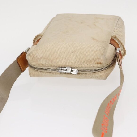 Authentic LOUIS VUITTON Damier Geant LV Cup Weatherly Bag White M80637 LV - Picture 13 of 16